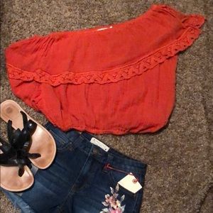 NWOT- Jen’s Pirate Booty Midtown Crop